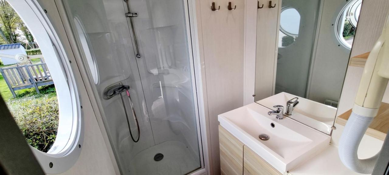 Mobil-Home 6 Personnes - Bretagne - Piscine - Plage เทรเกิงก์ ภายนอก รูปภาพ